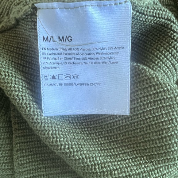 Lululemon Boxy Cashlu Knit Sweater - Picture 3 of 3